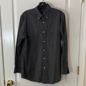 Men’s medium, black & white button-down